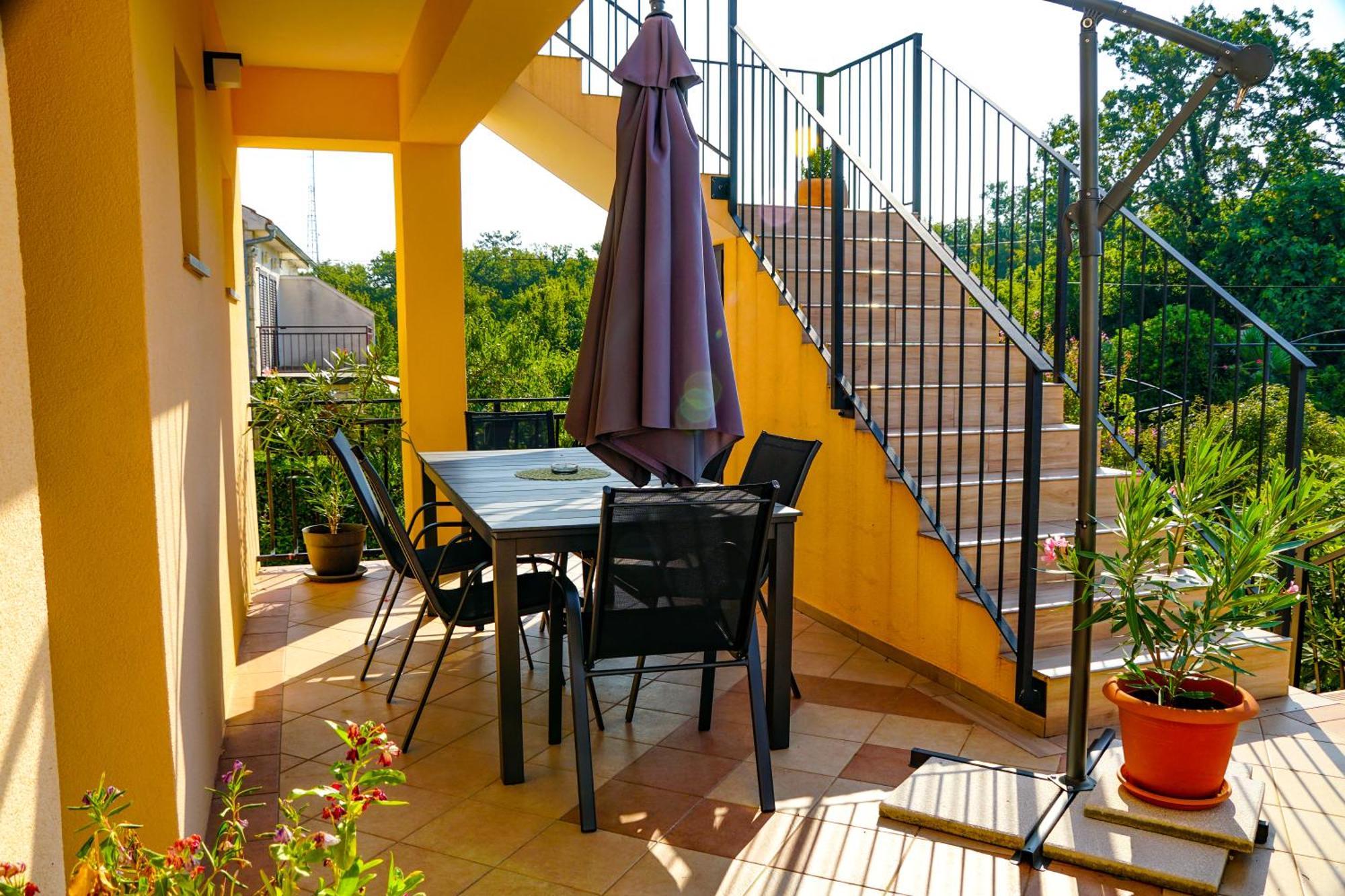 Maestral Apartment